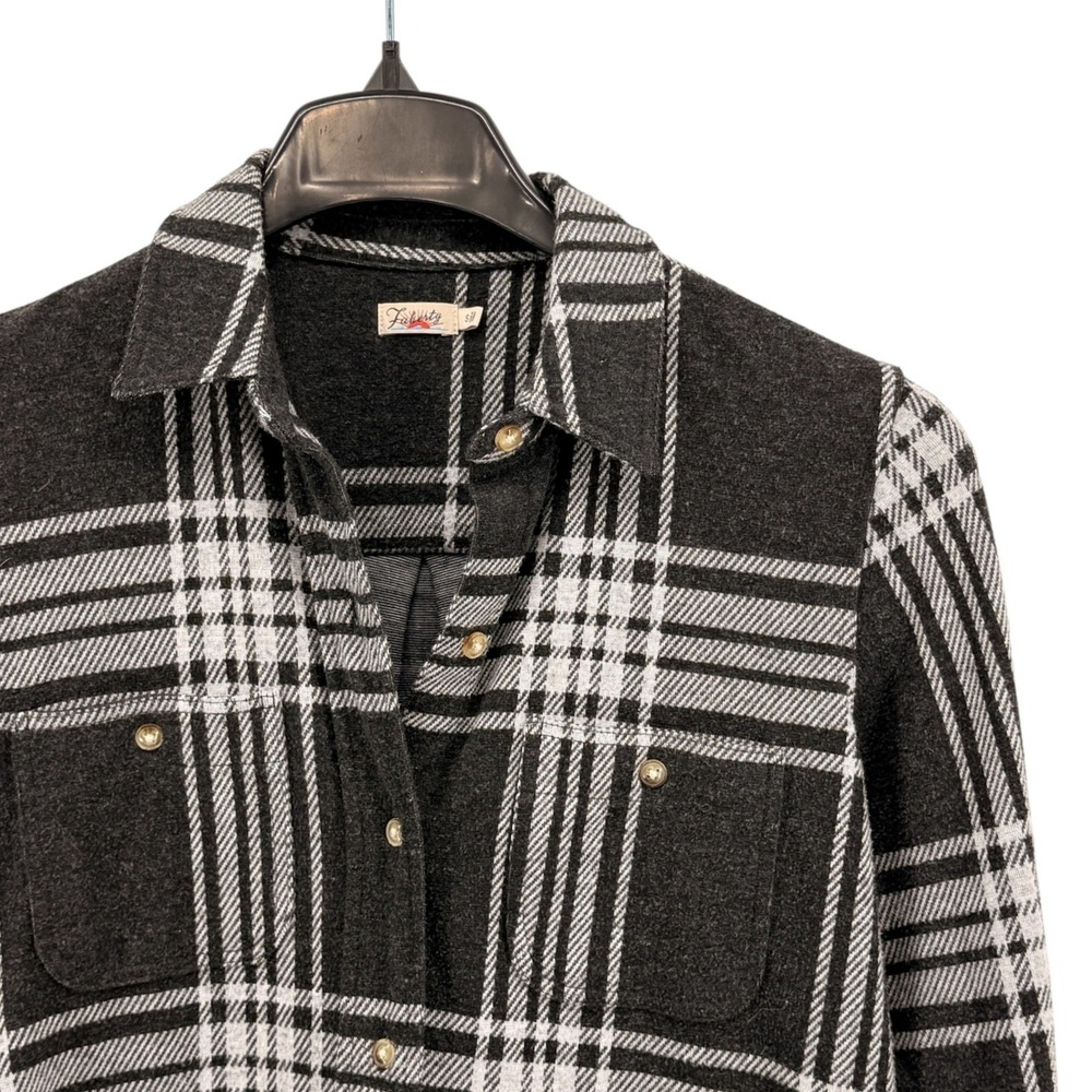 Faherty Plaid Flannel Womens Small Pre-Owned Button Up Shirt Black White LS Soft - Picture 6 of 10